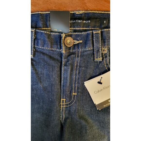 NWT Calvin Klein Jeans Women's Size 6 Blue Low Rise Flare Dark Wash - Picture 5 of 15